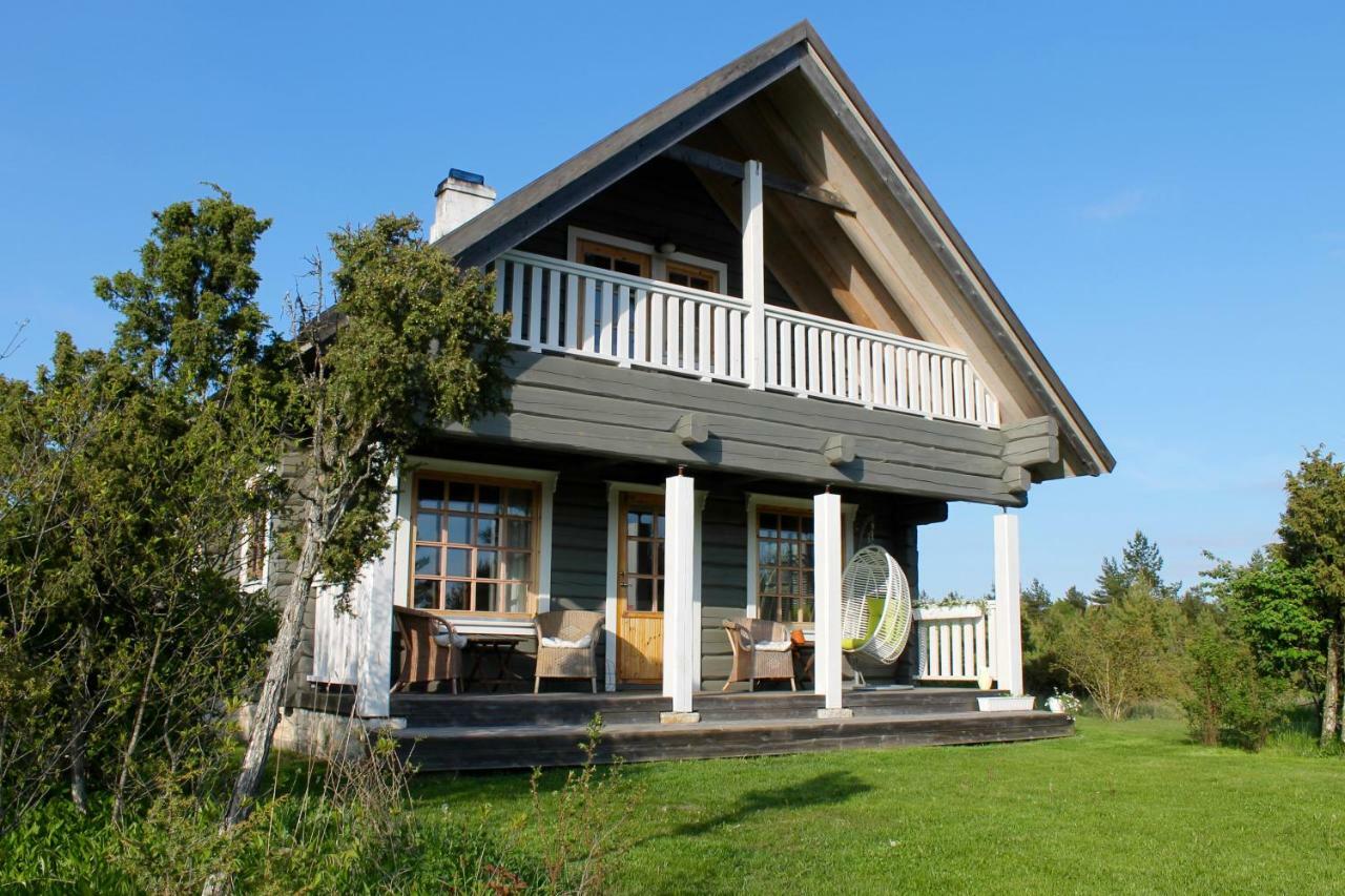 Toominga Seaside Cottage Koiguste Exterior photo